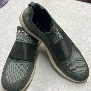 APL Techloom Bliss Sneakers Size 13